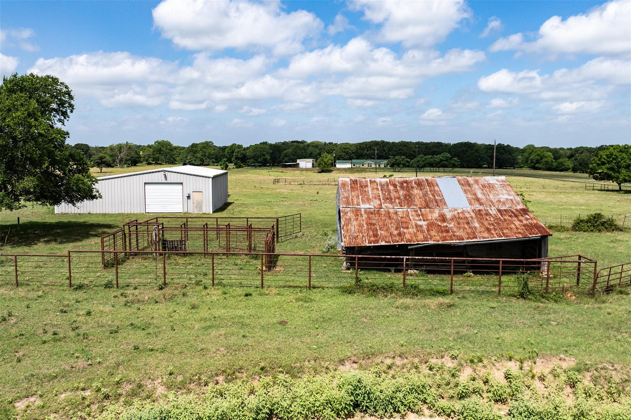 main property photo 35