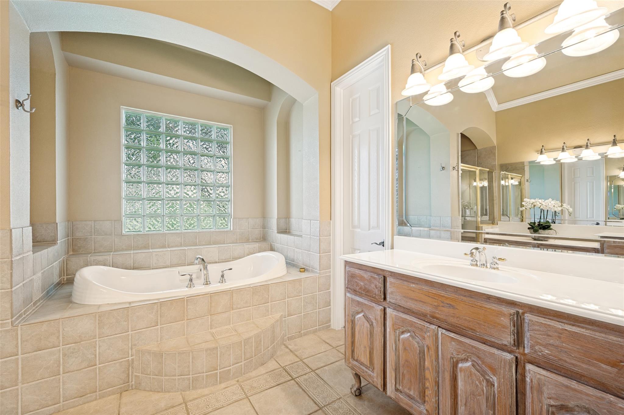 property viewer photo 15