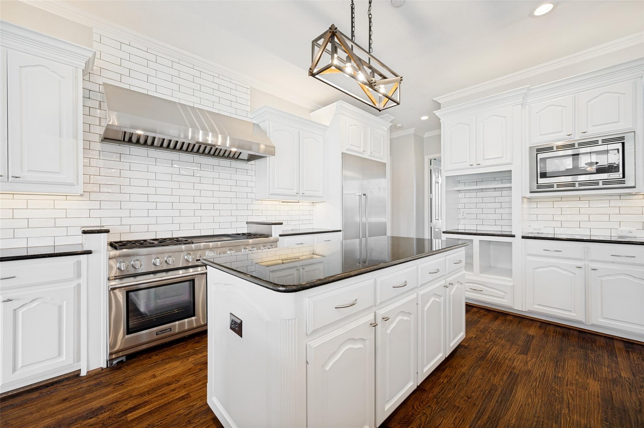 property viewer photo 9