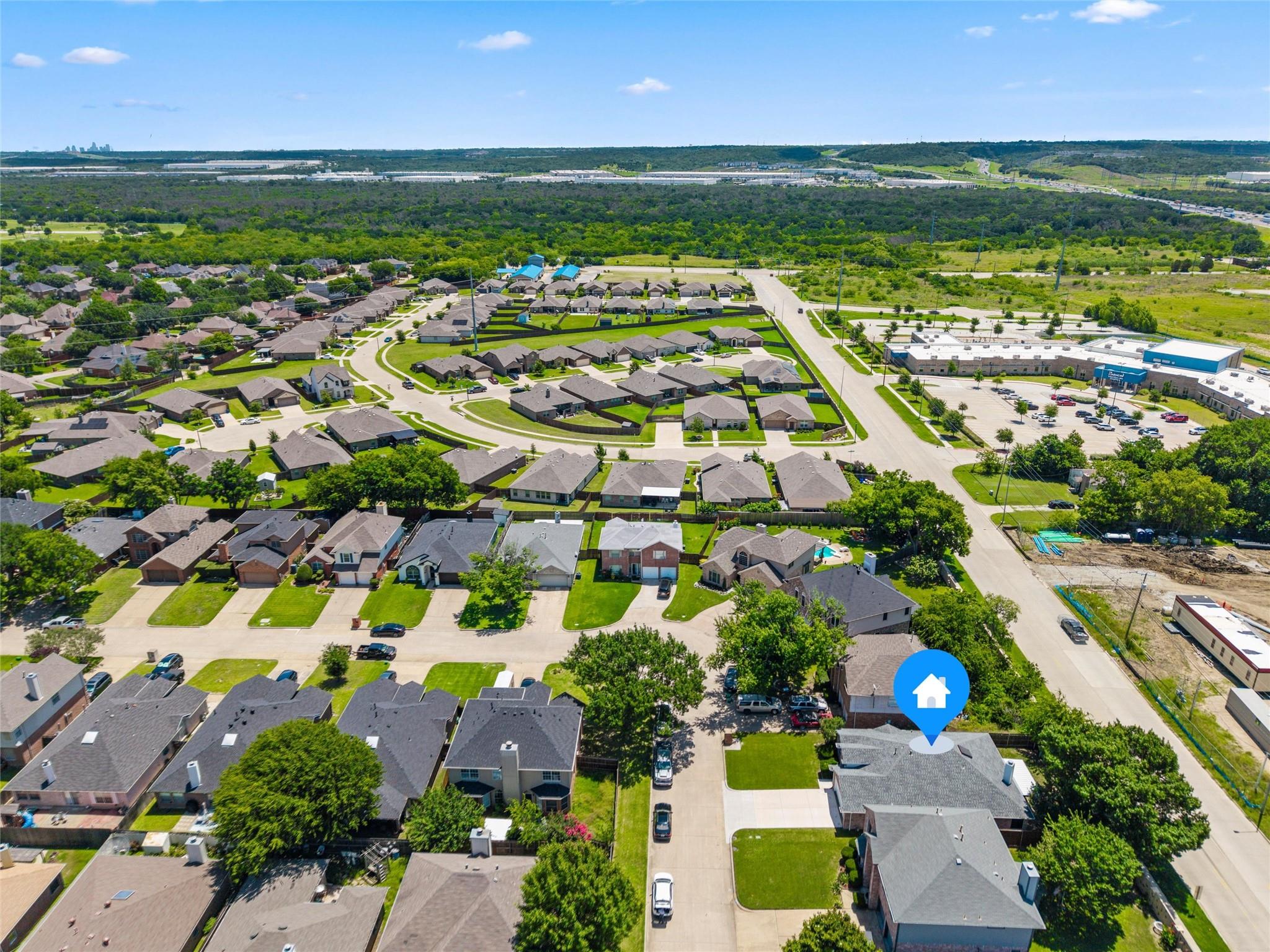 main property photo 25