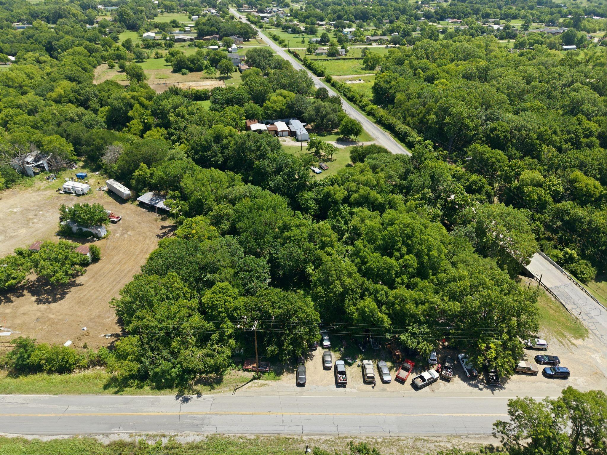 main property photo 9