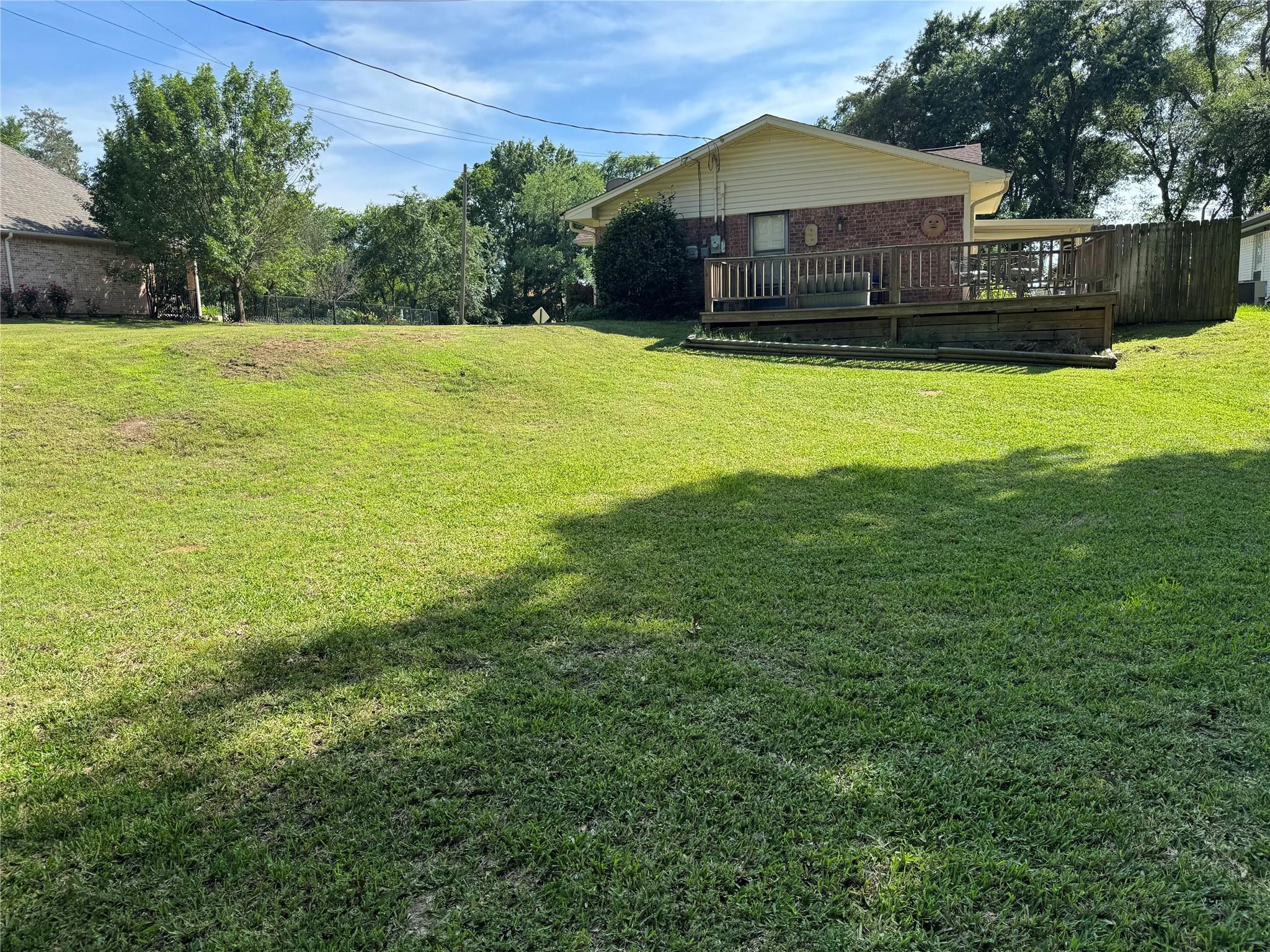 main property photo 4