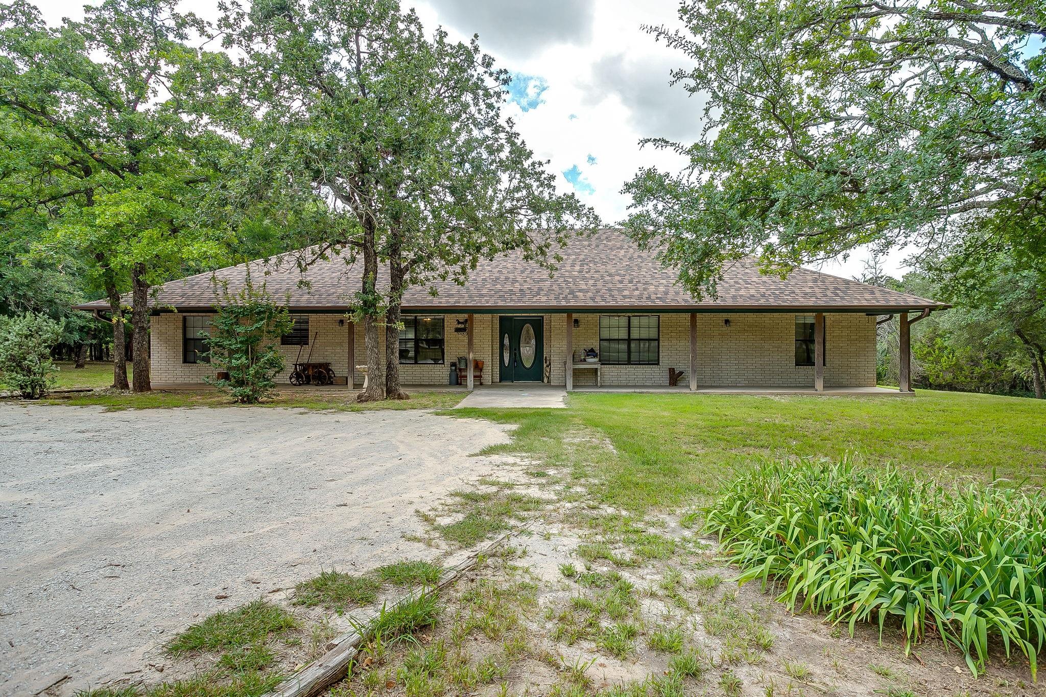 main property photo 30