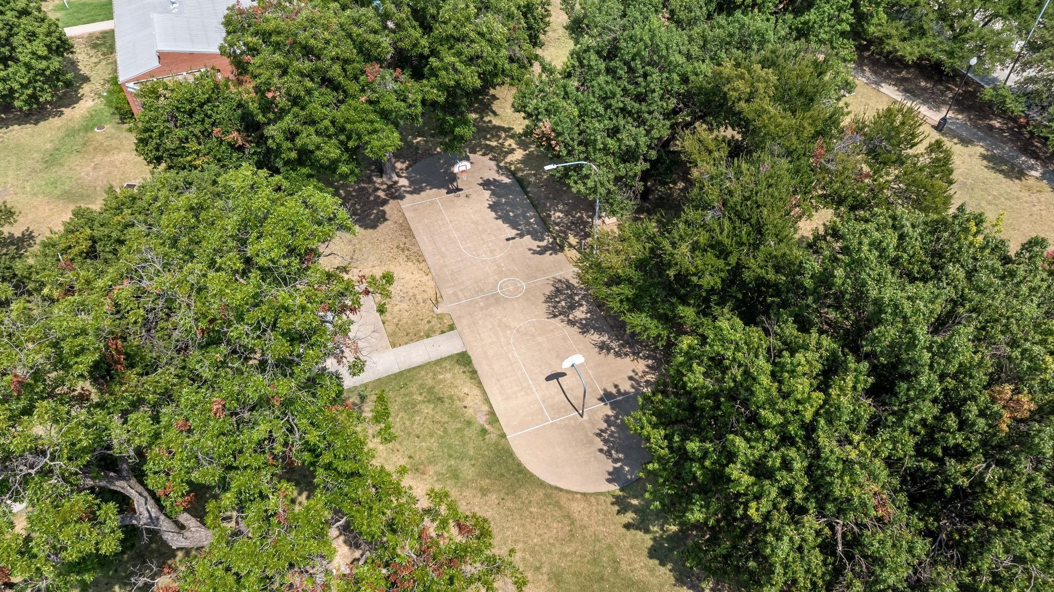 main property photo 27