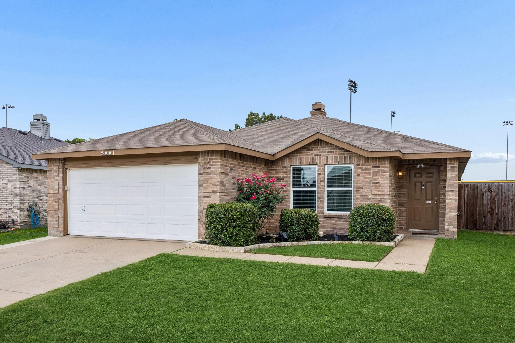 main property photo 22