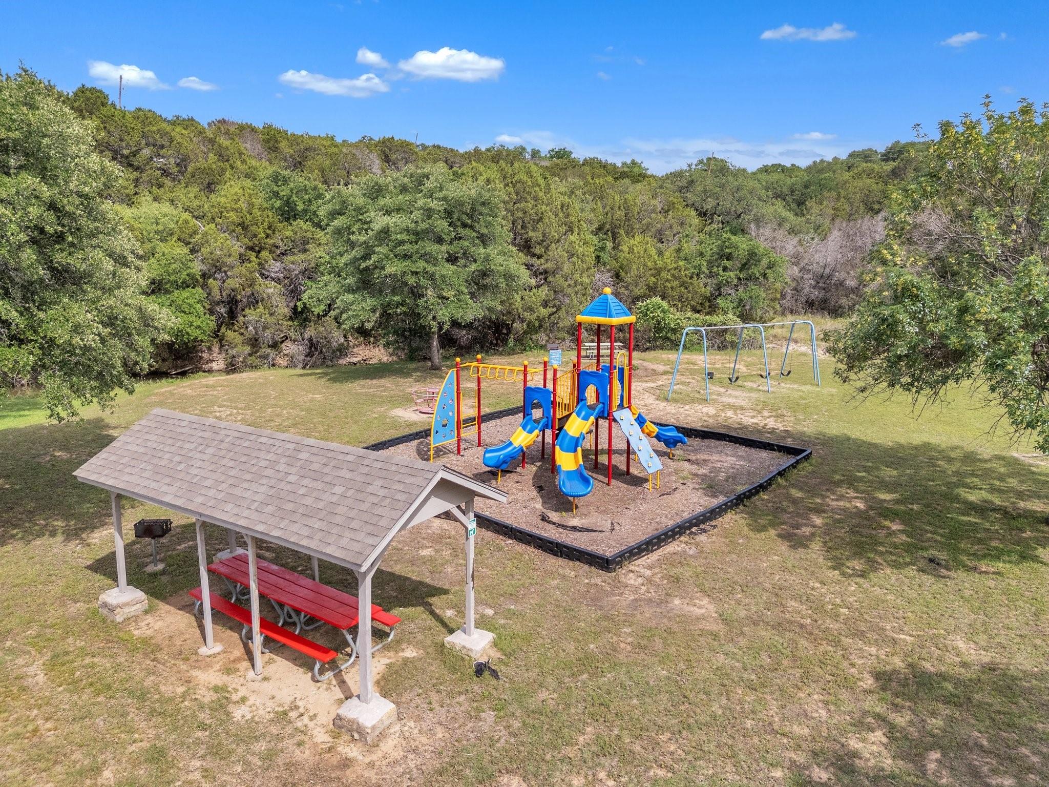 main property photo 38