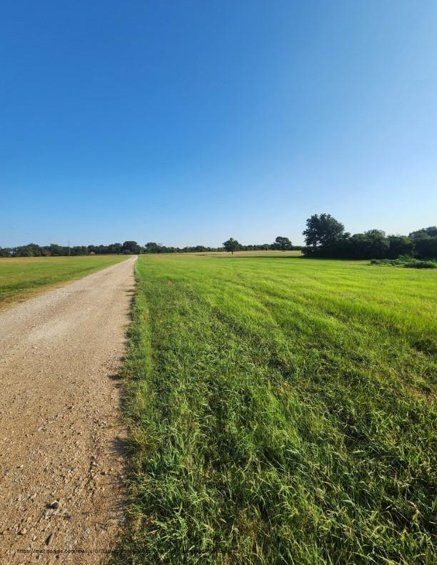 main property photo 8