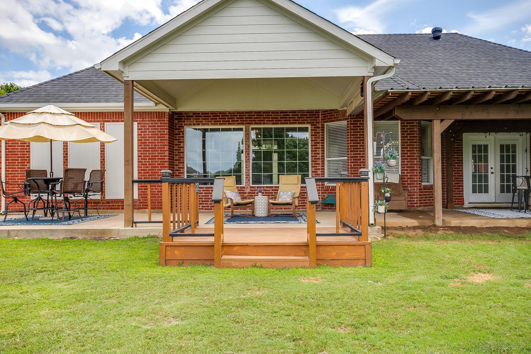 main property photo 35