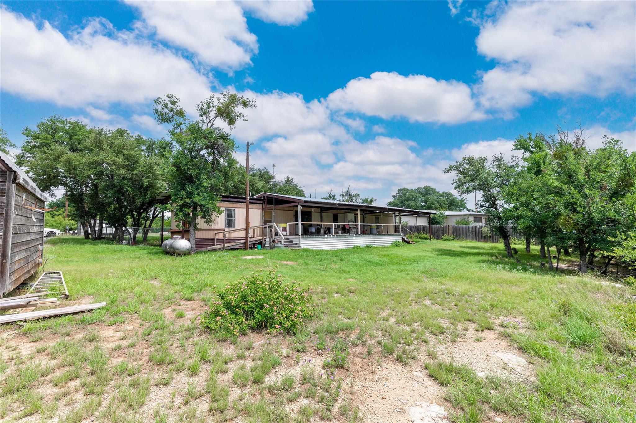 main property photo 32