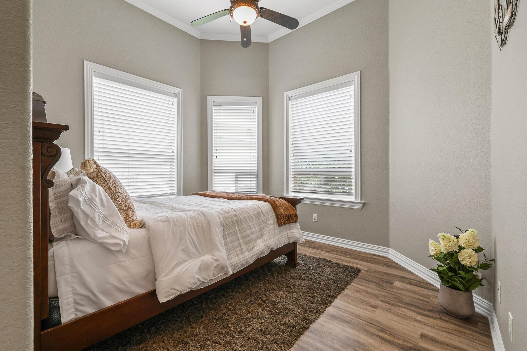 property viewer photo 21