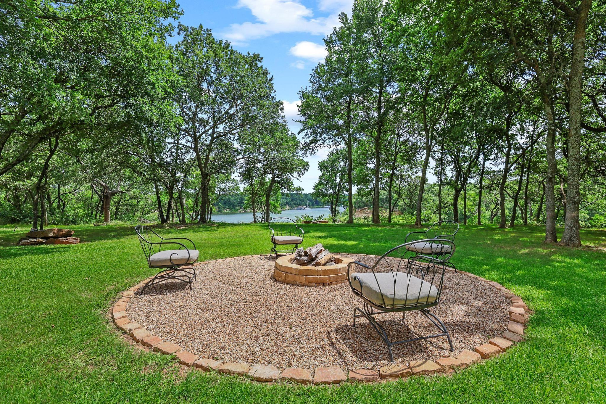 property viewer photo 37