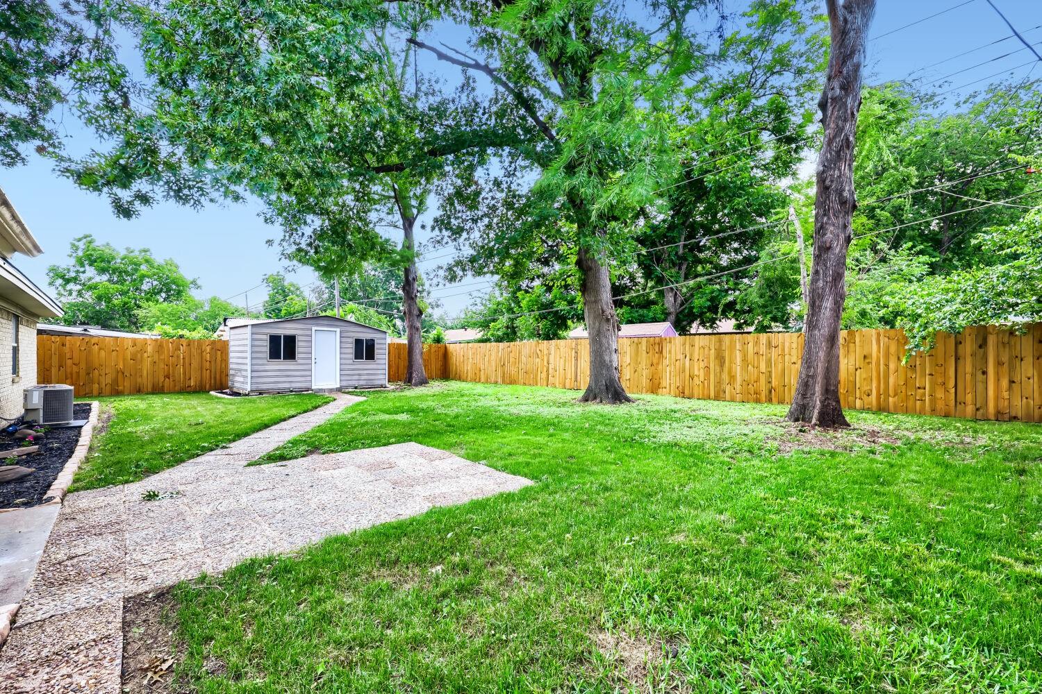 main property photo 22