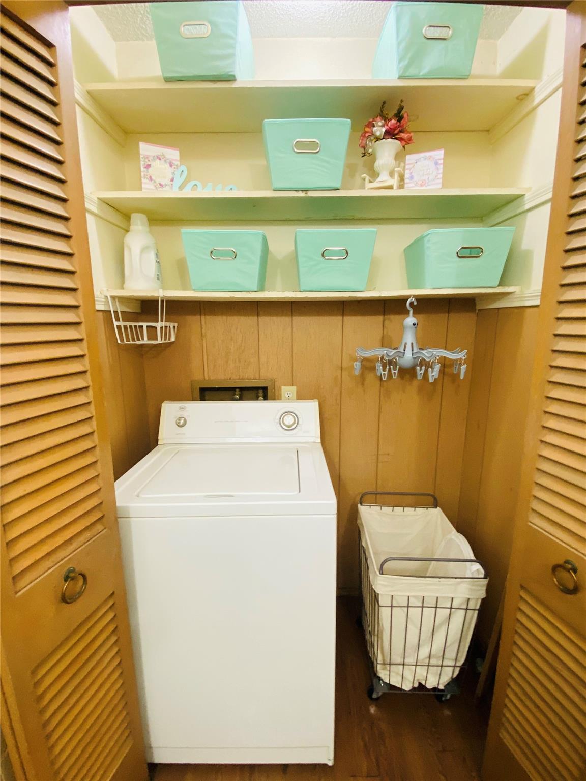 main property photo 15