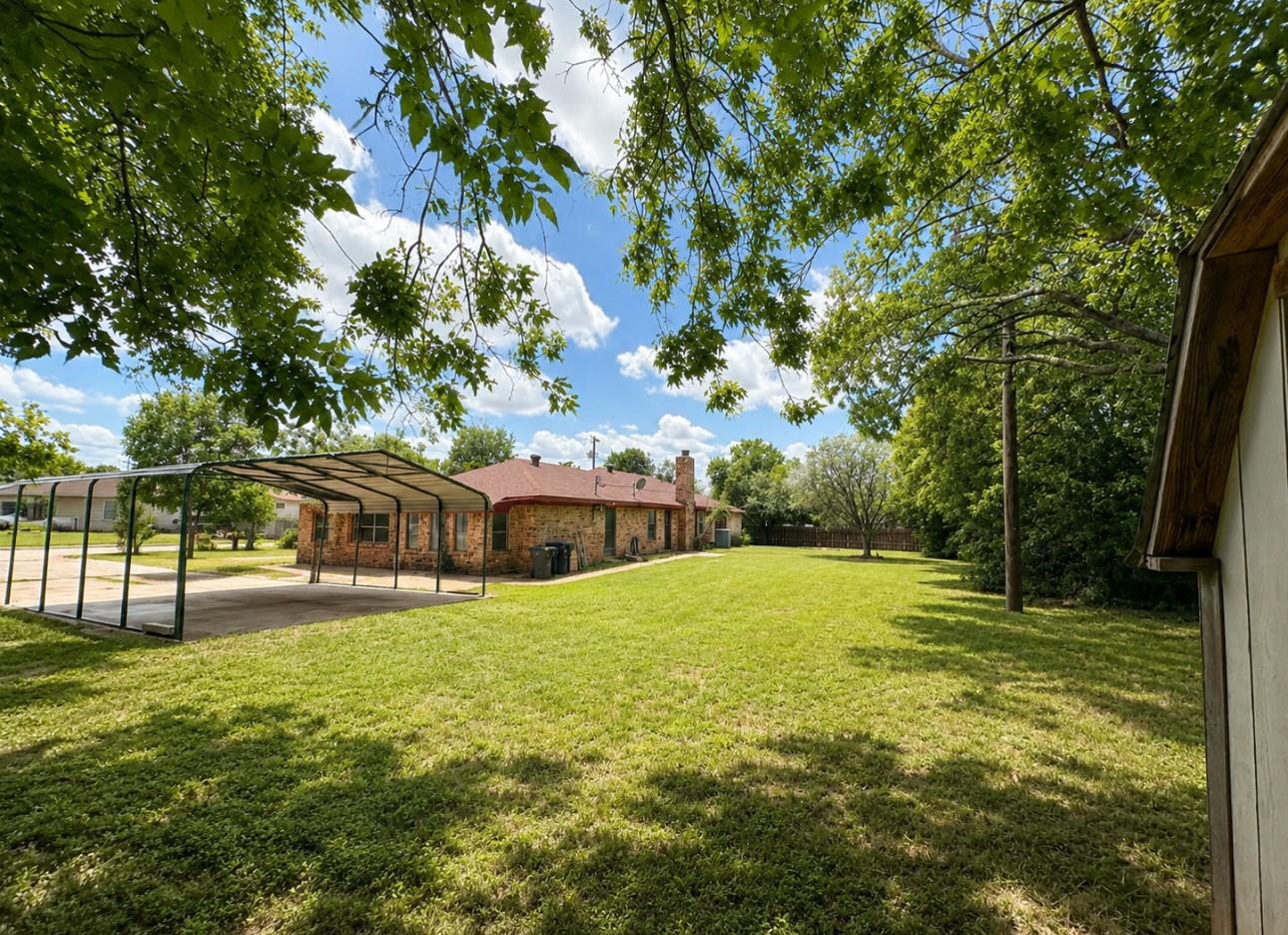main property photo 34