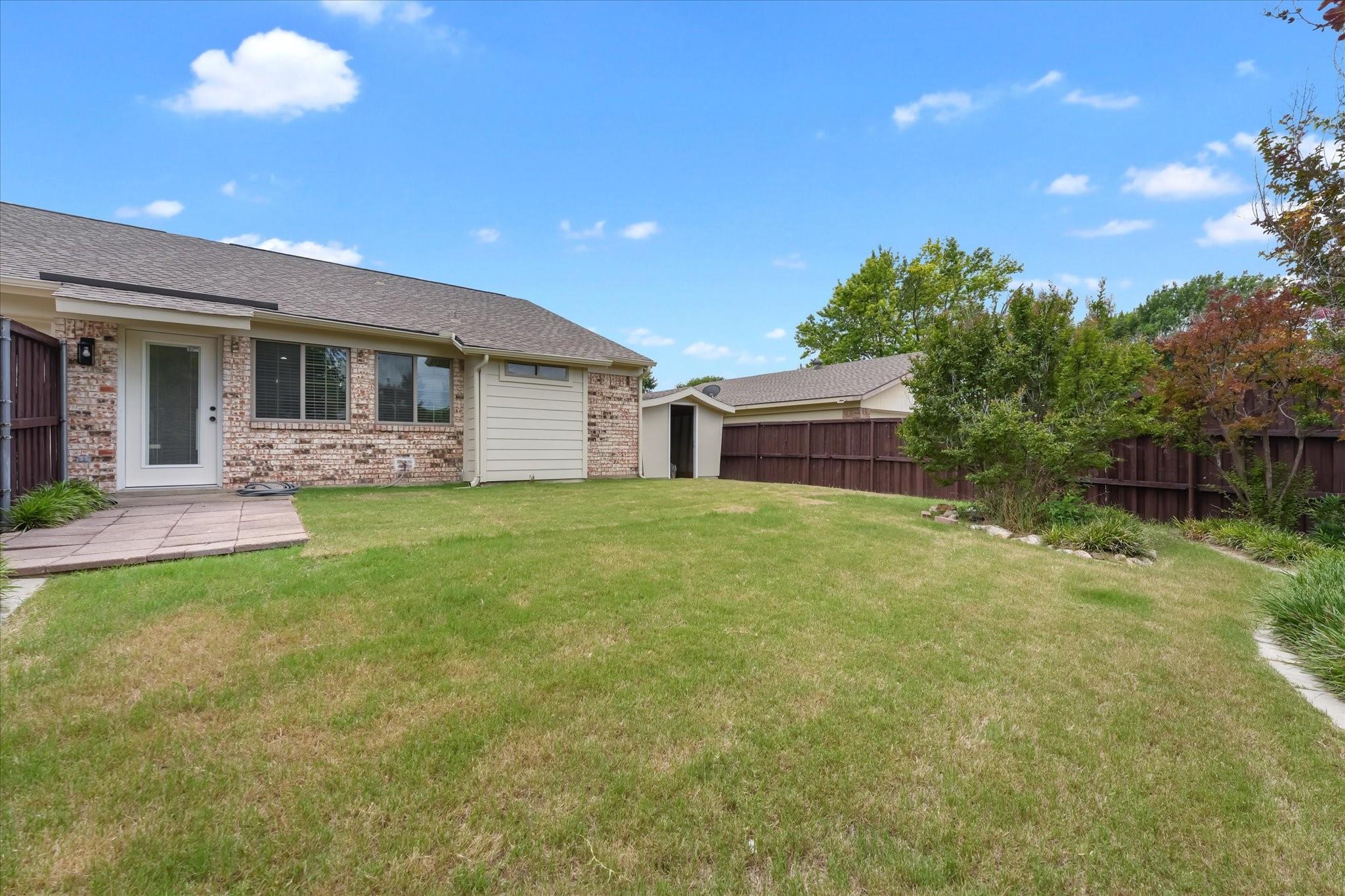 main property photo 24