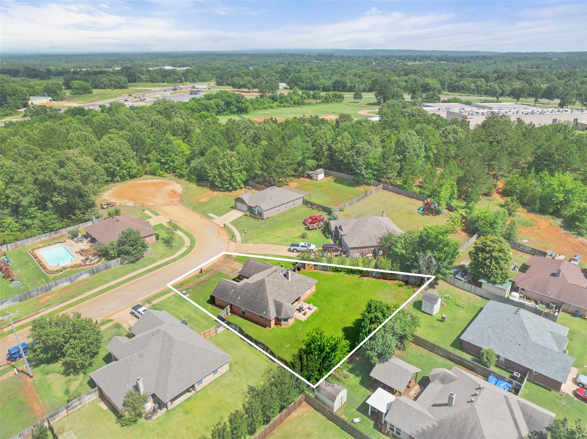 main property photo 34