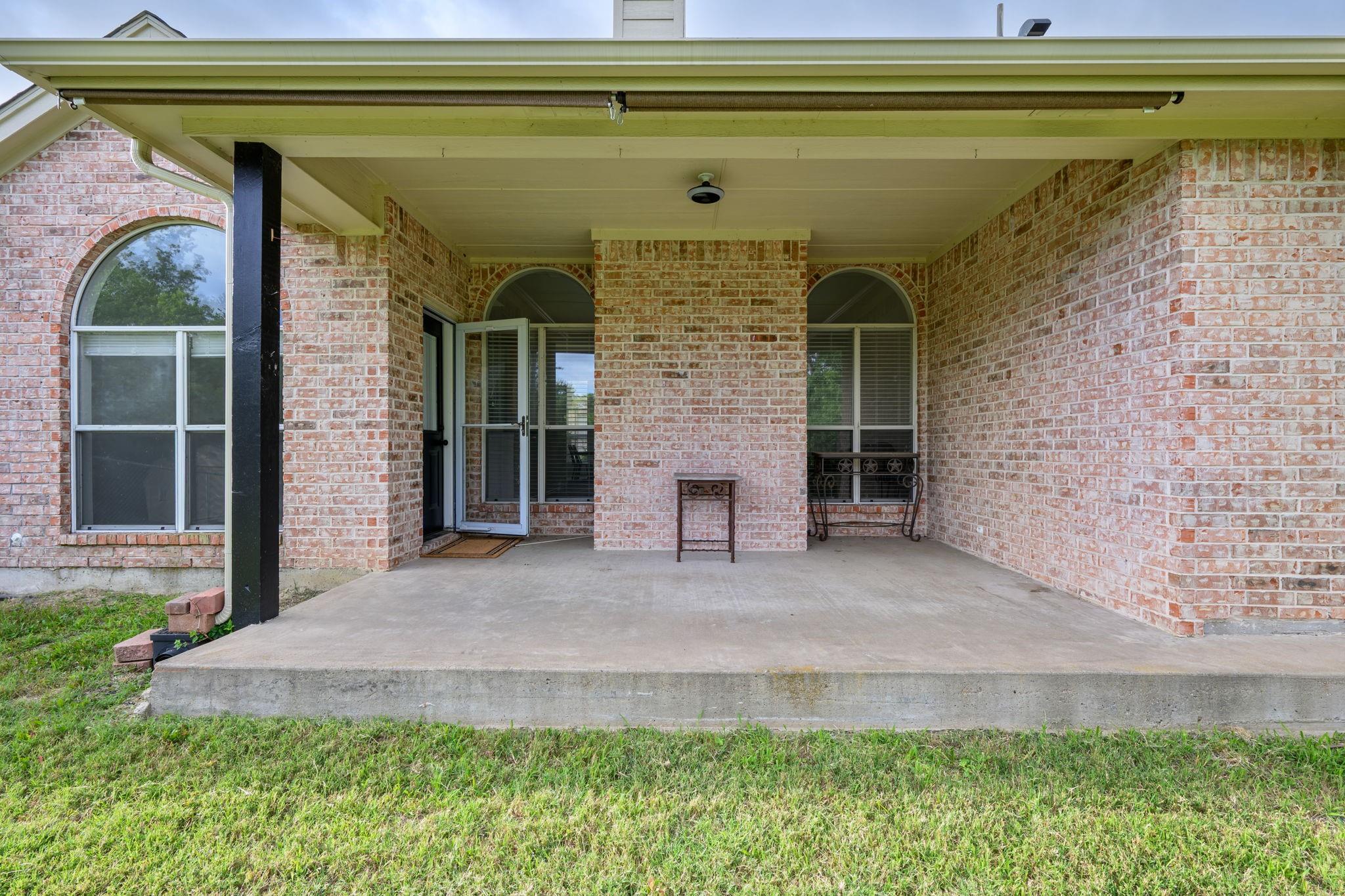main property photo 32