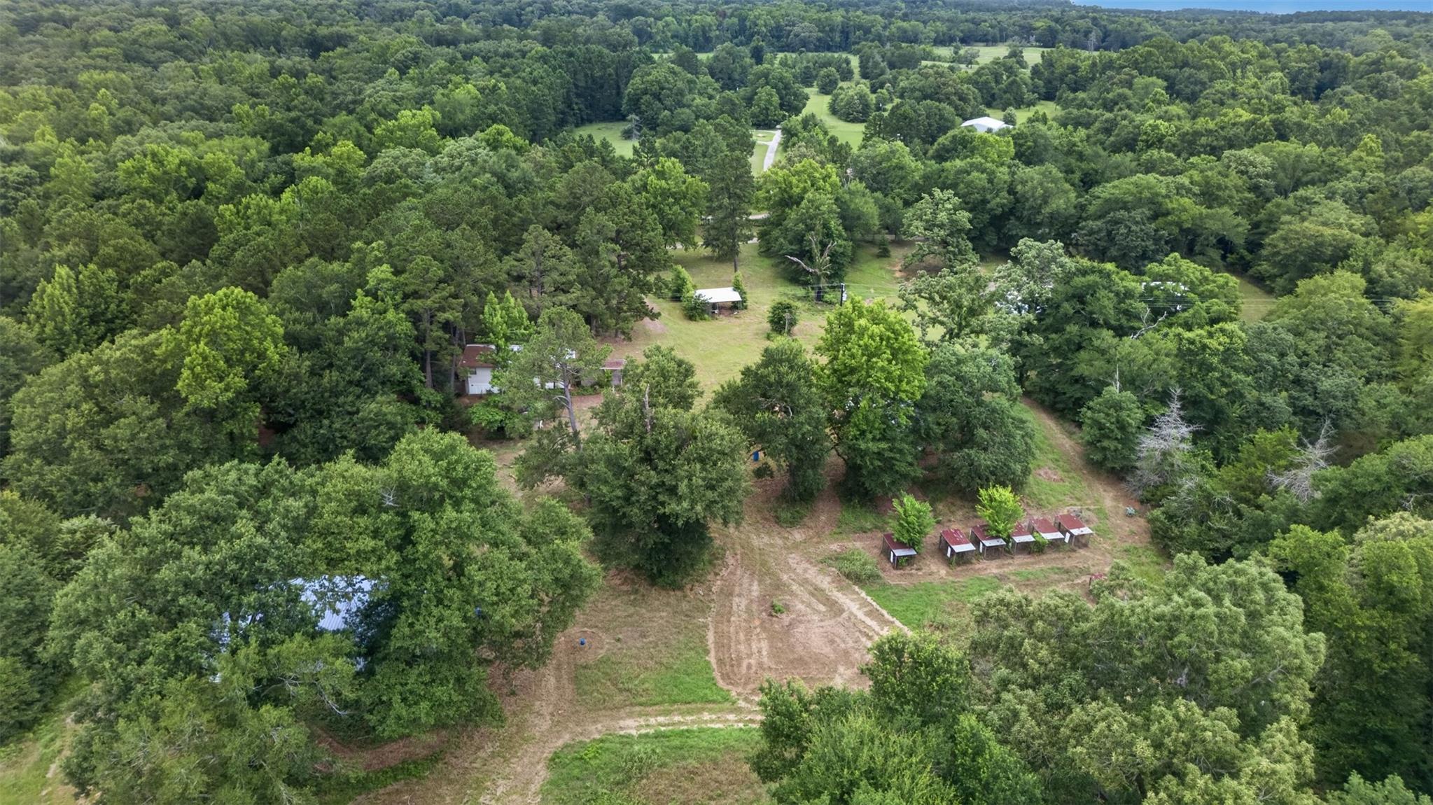 main property photo 37