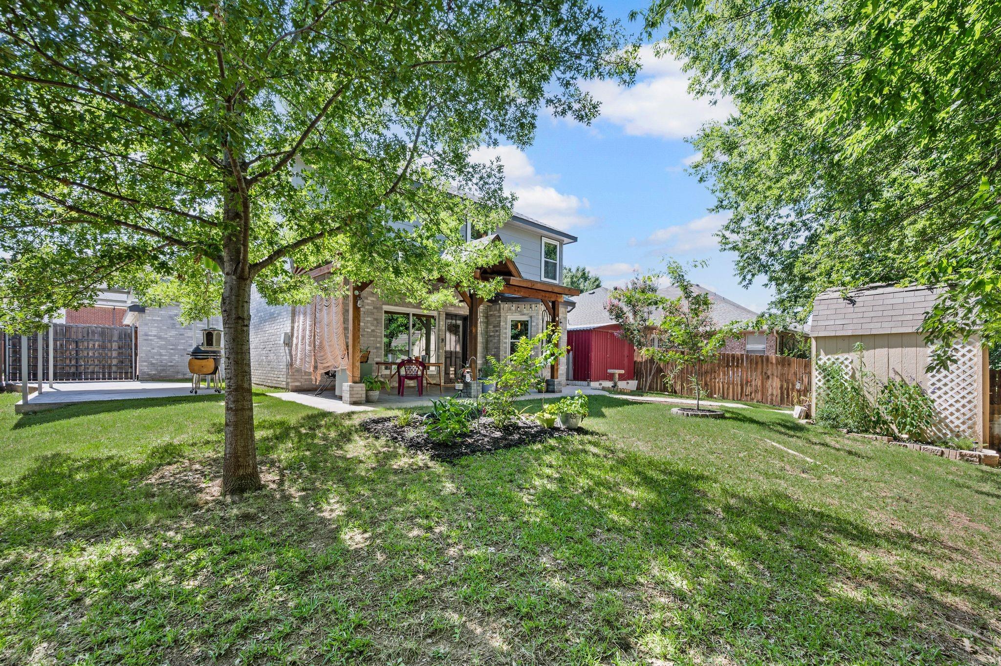 main property photo 32