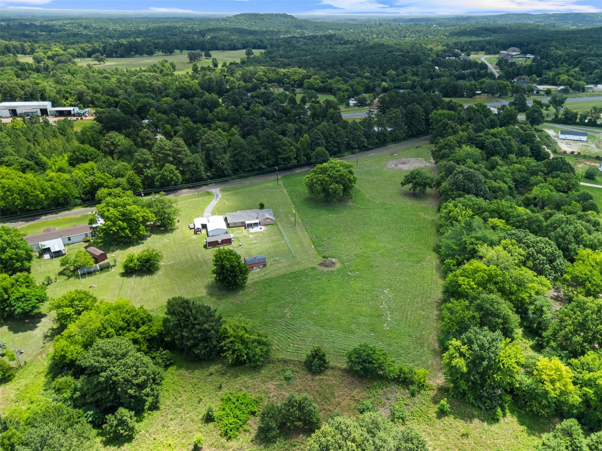 main property photo 8