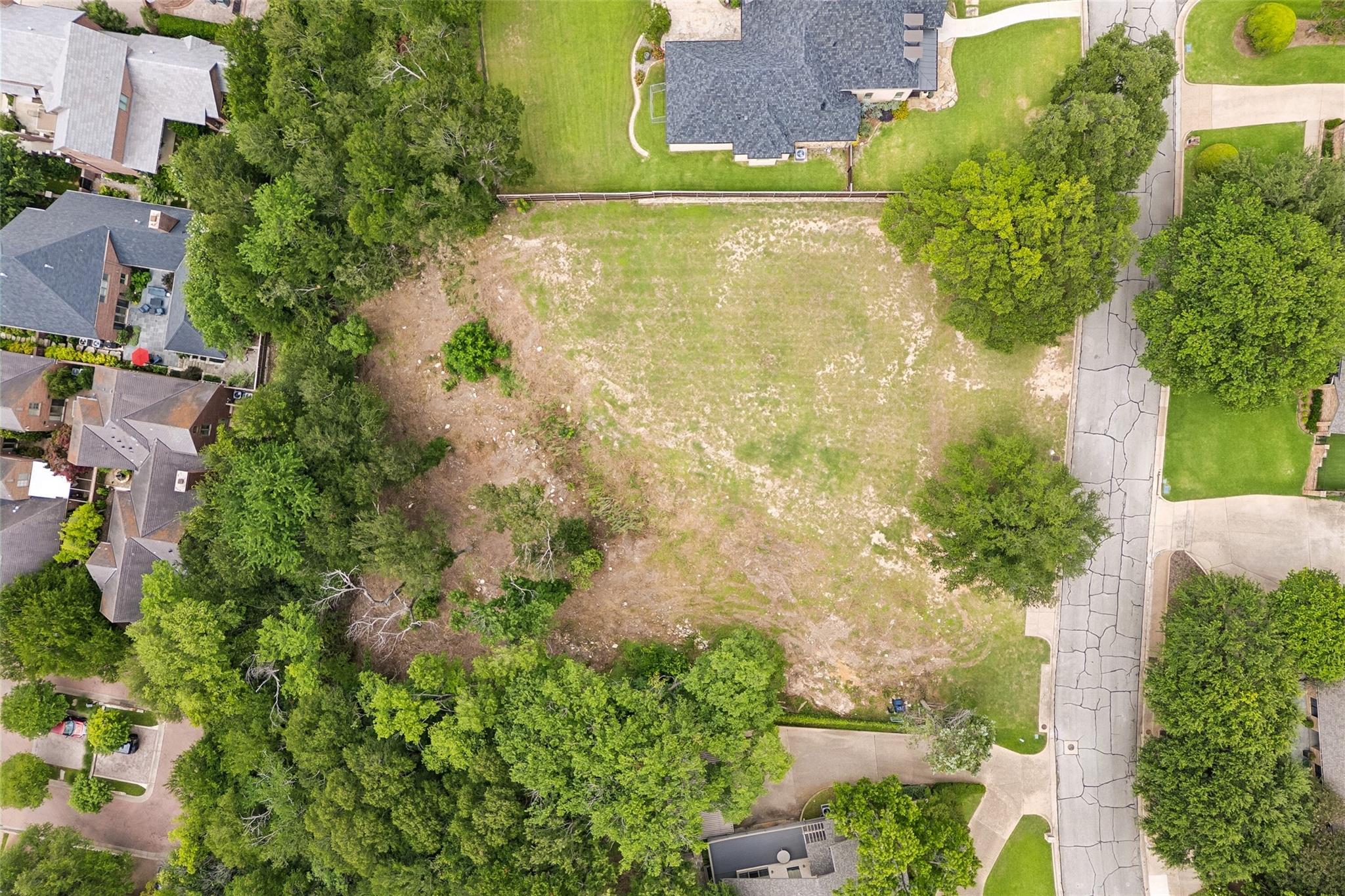 main property photo 7