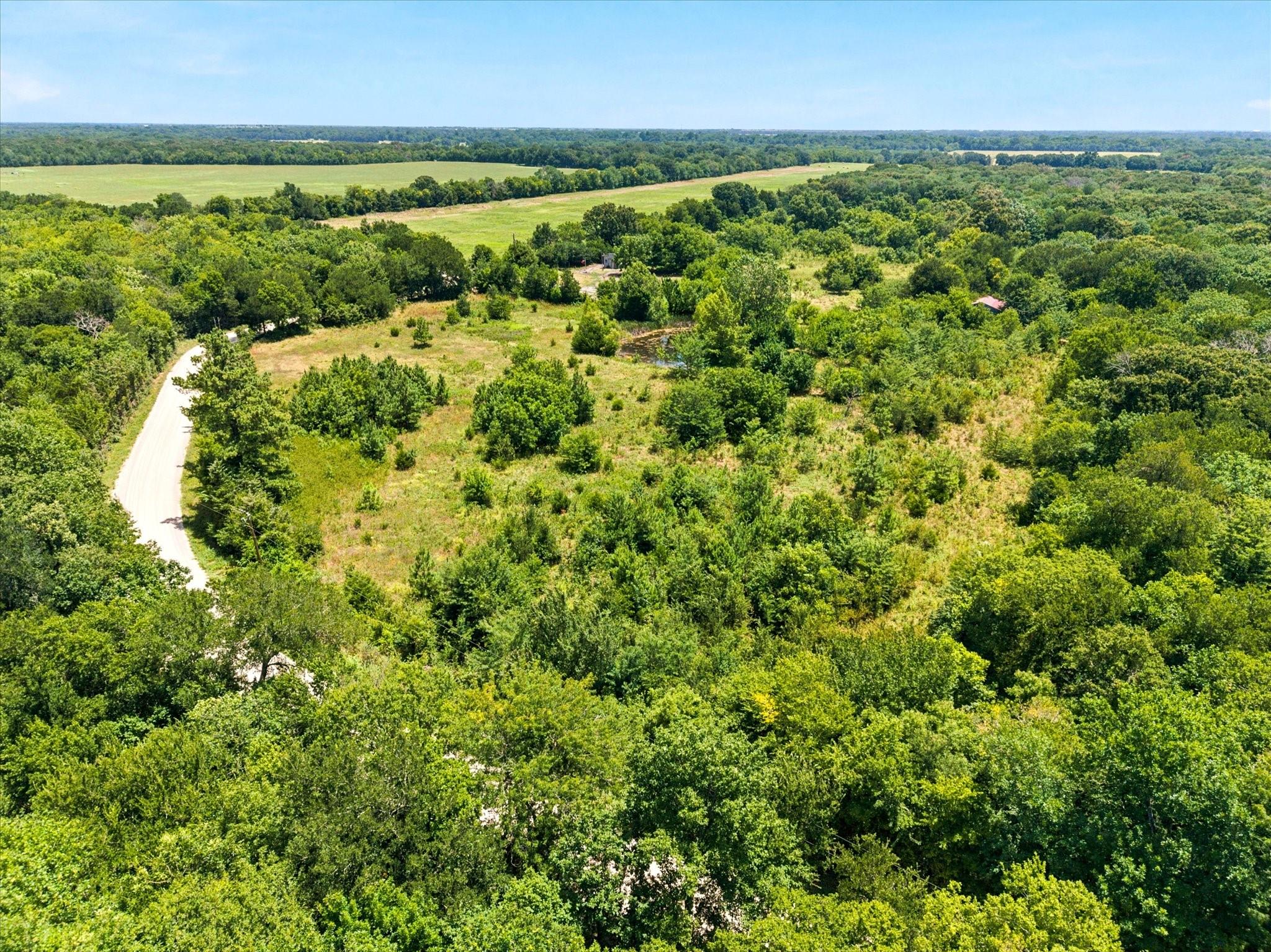 main property photo 19