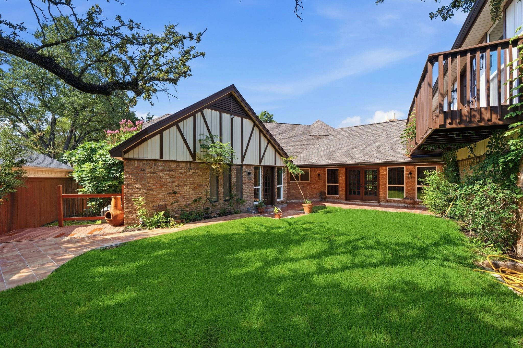 main property photo 32