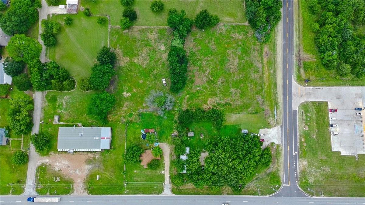 main property photo 9