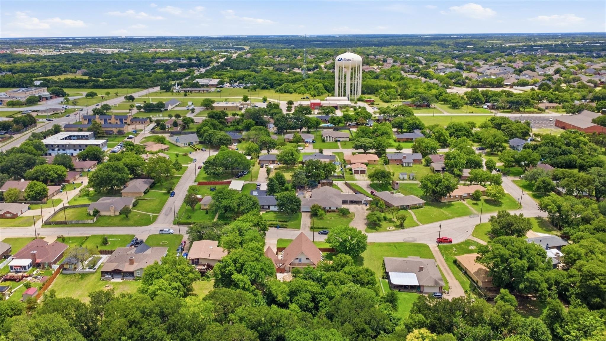main property photo 23