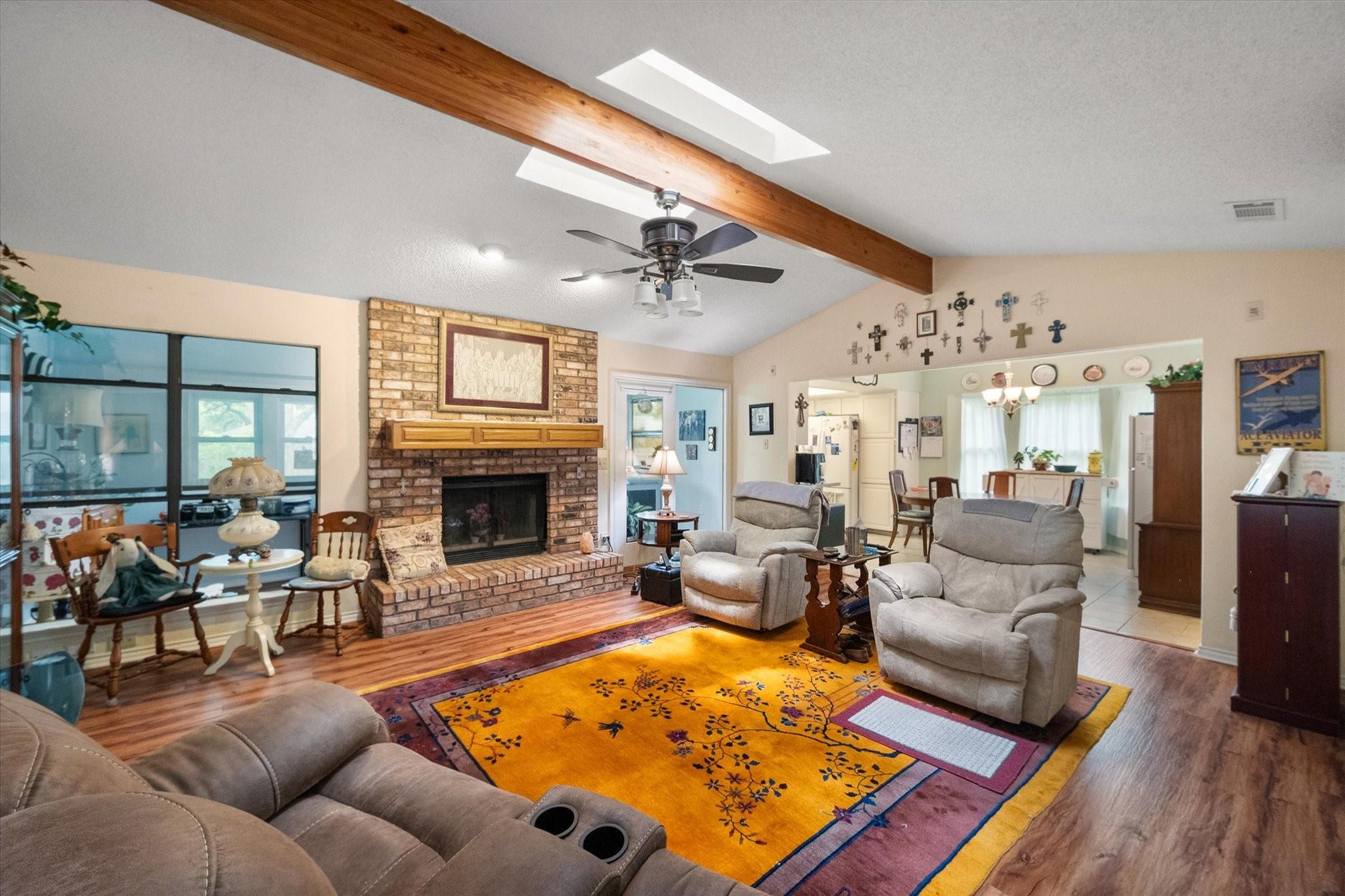 main property photo 16