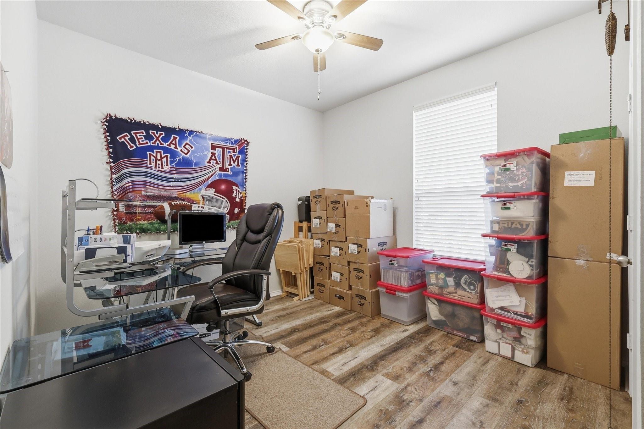 main property photo 19