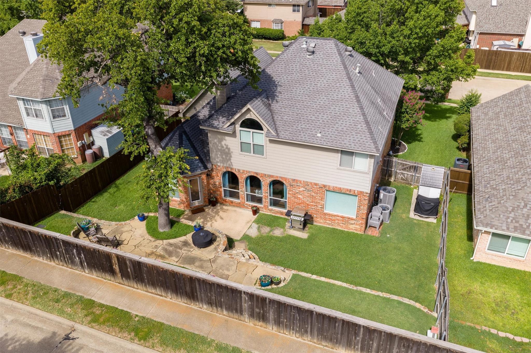 main property photo 7