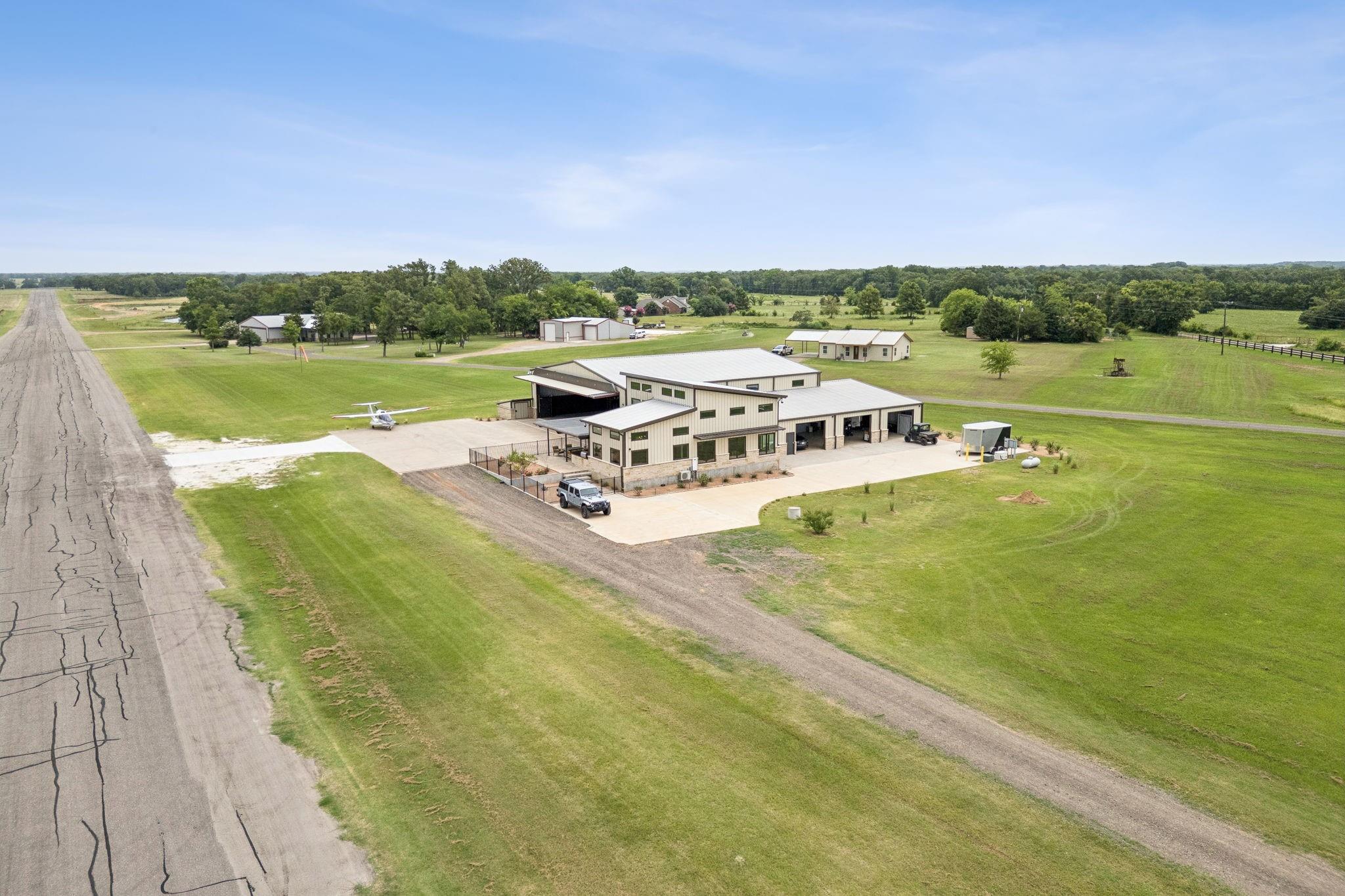 main property photo 34
