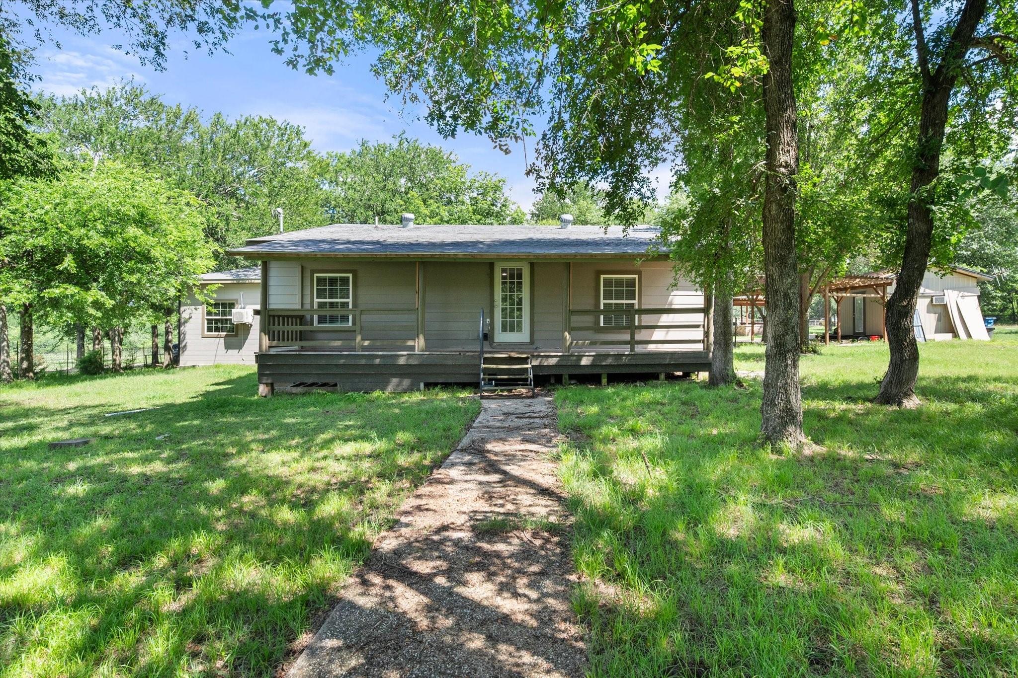 main property photo 24
