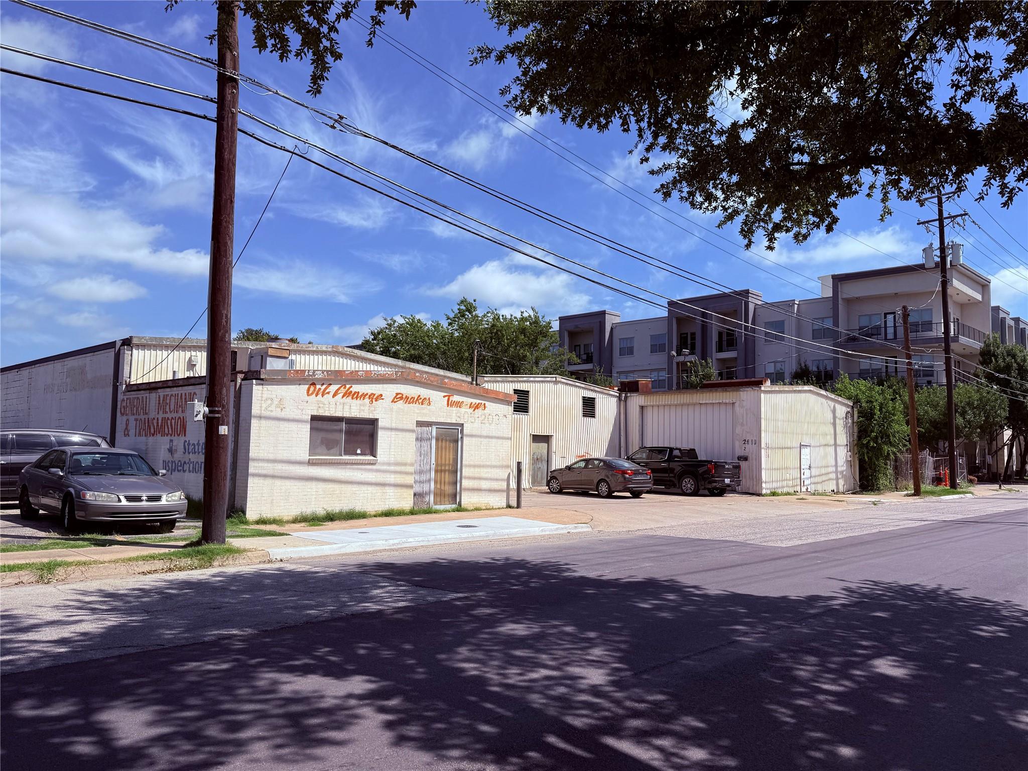 main property photo 3