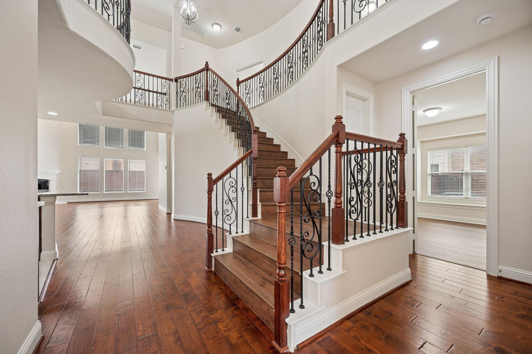 property viewer photo 16