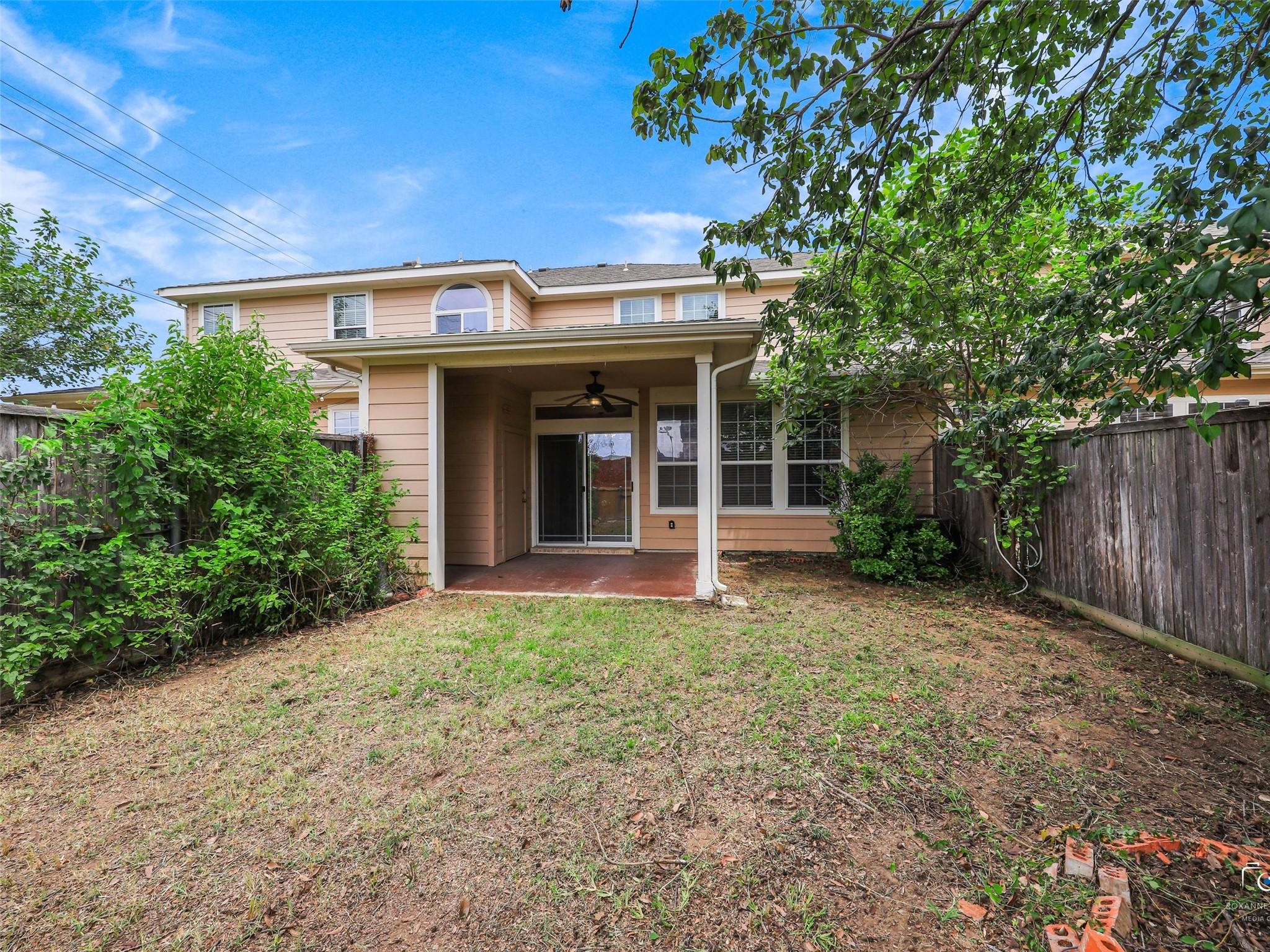 main property photo 22