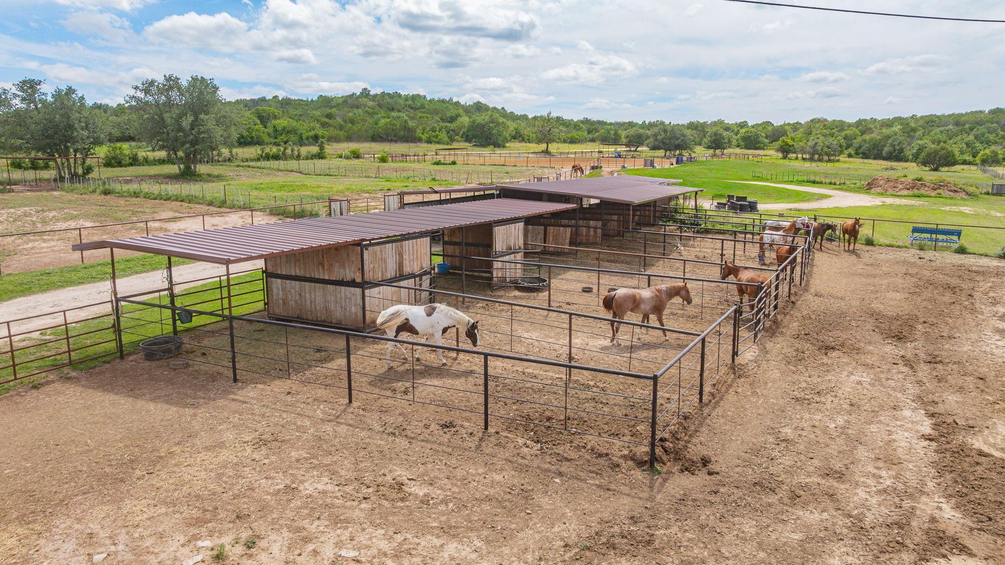 main property photo 29