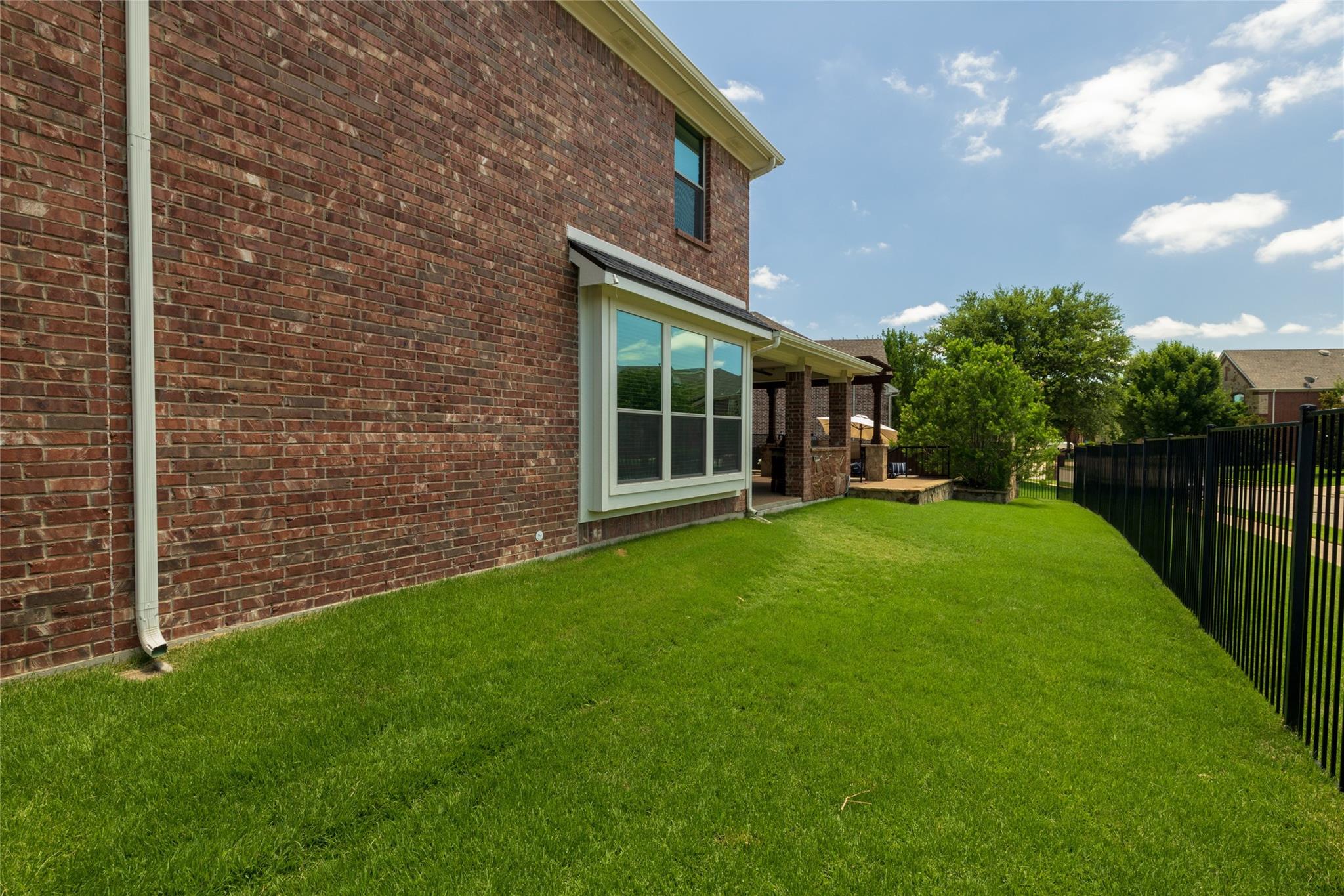 main property photo 35
