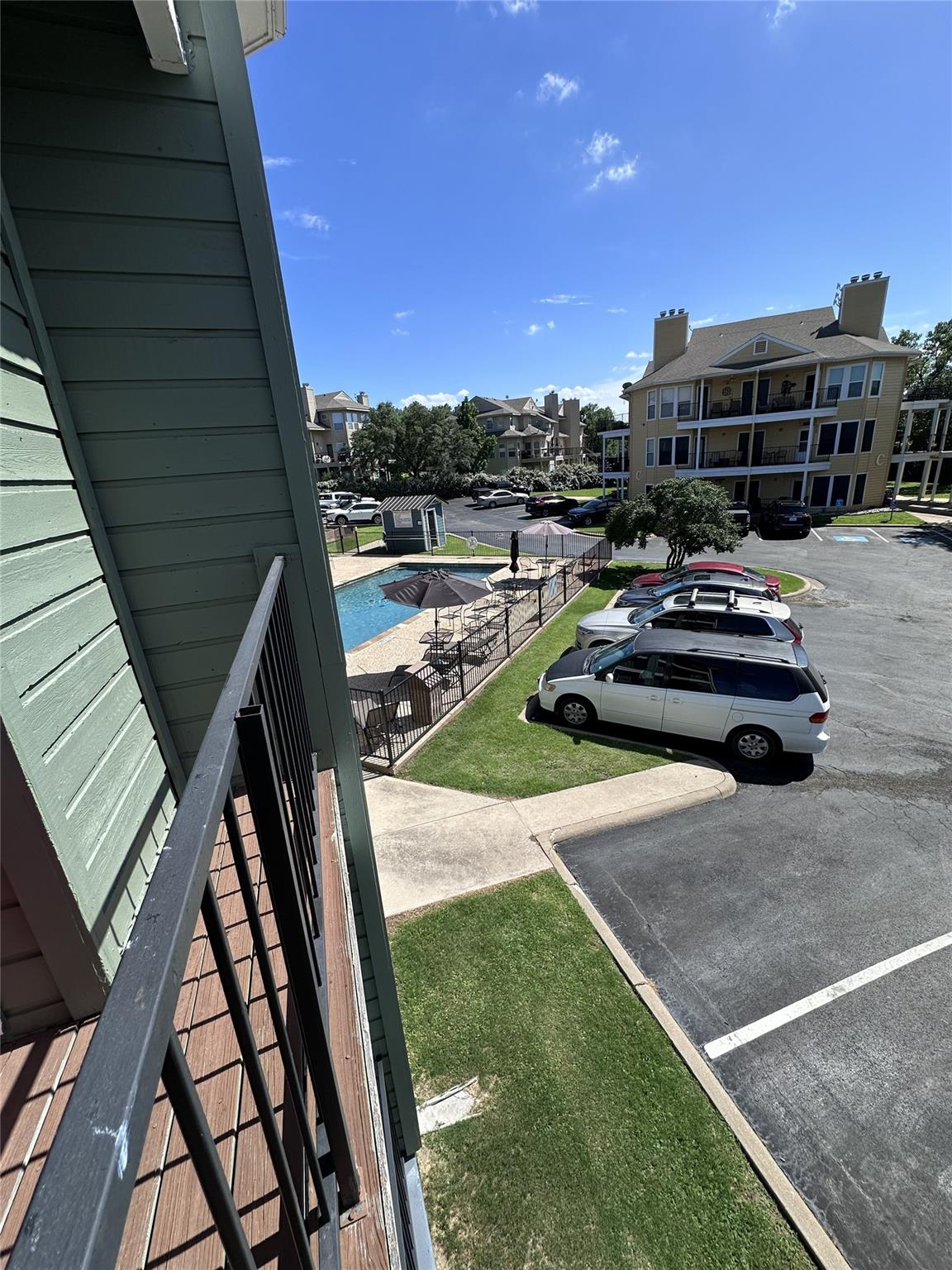 main property photo 29