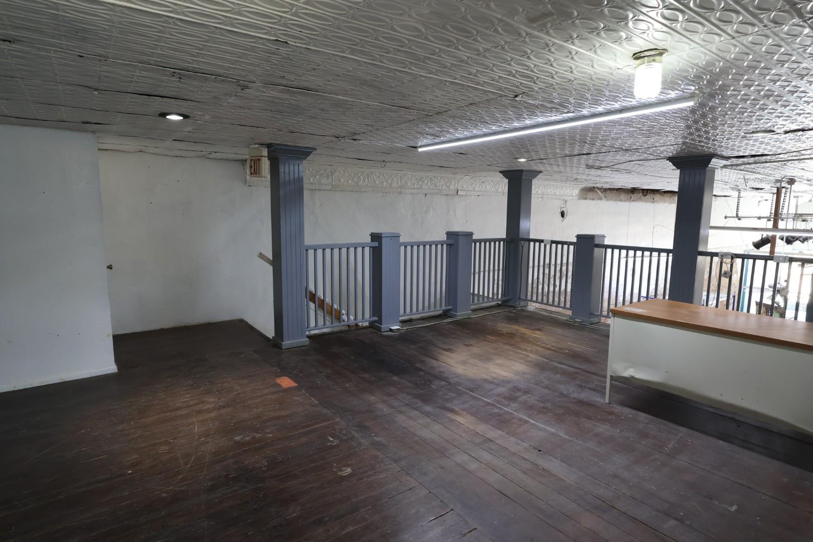 main property photo 14