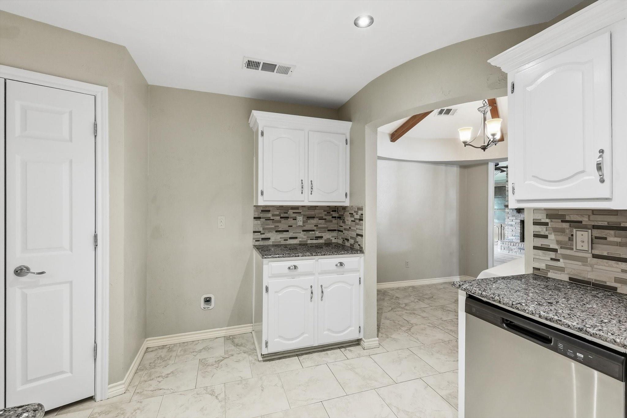 property viewer photo 13