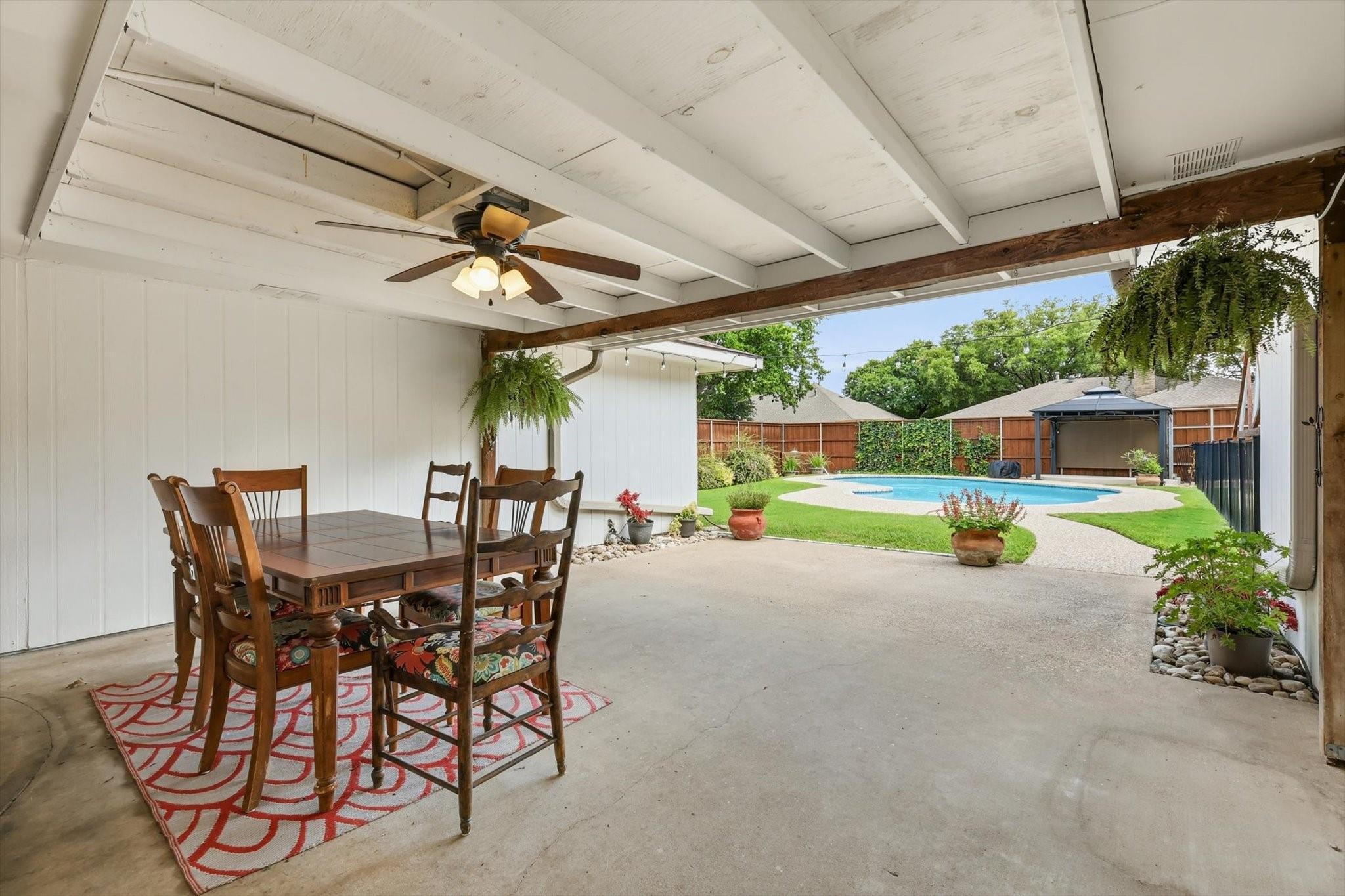 property viewer photo 25