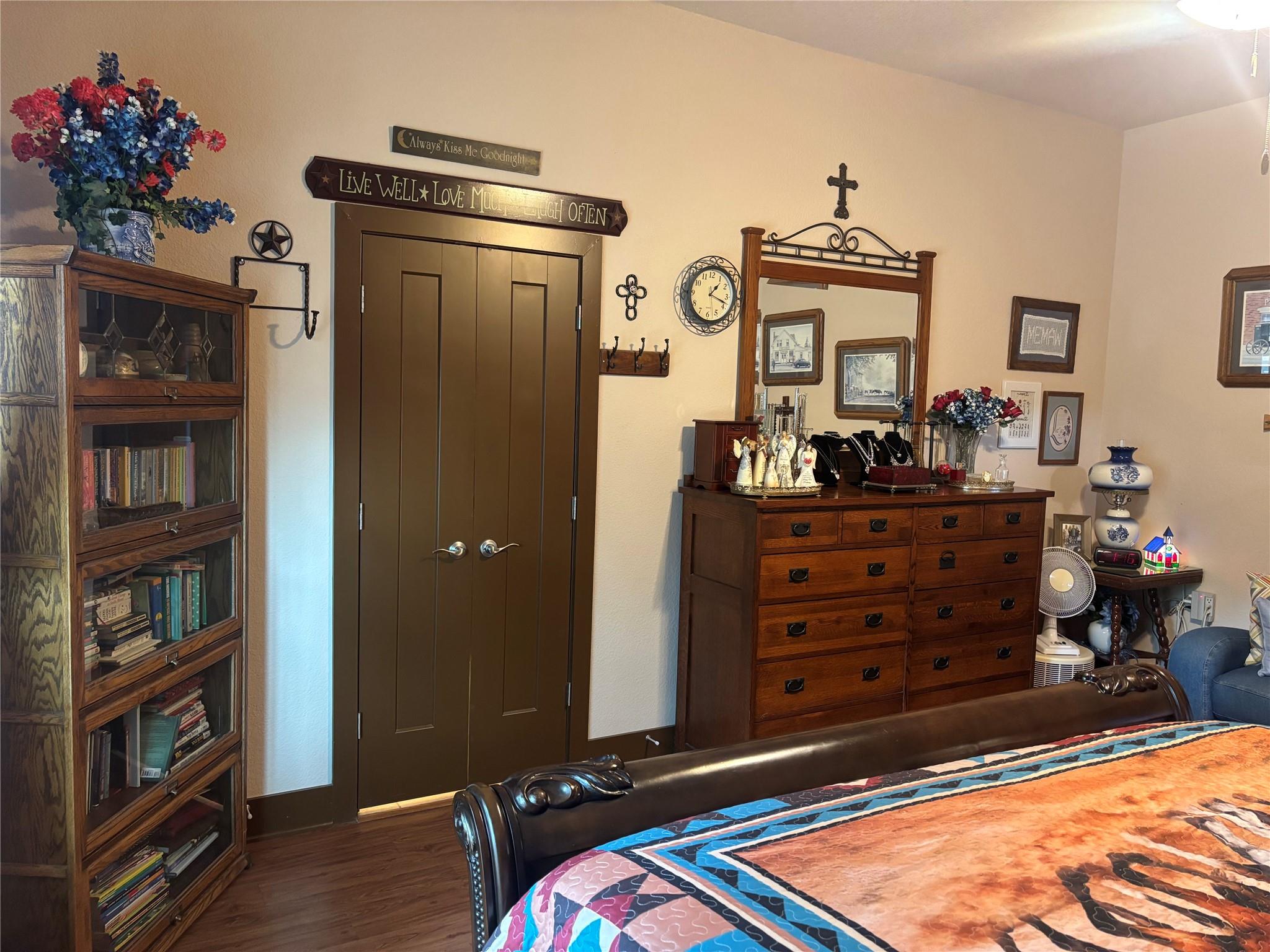 main property photo 21
