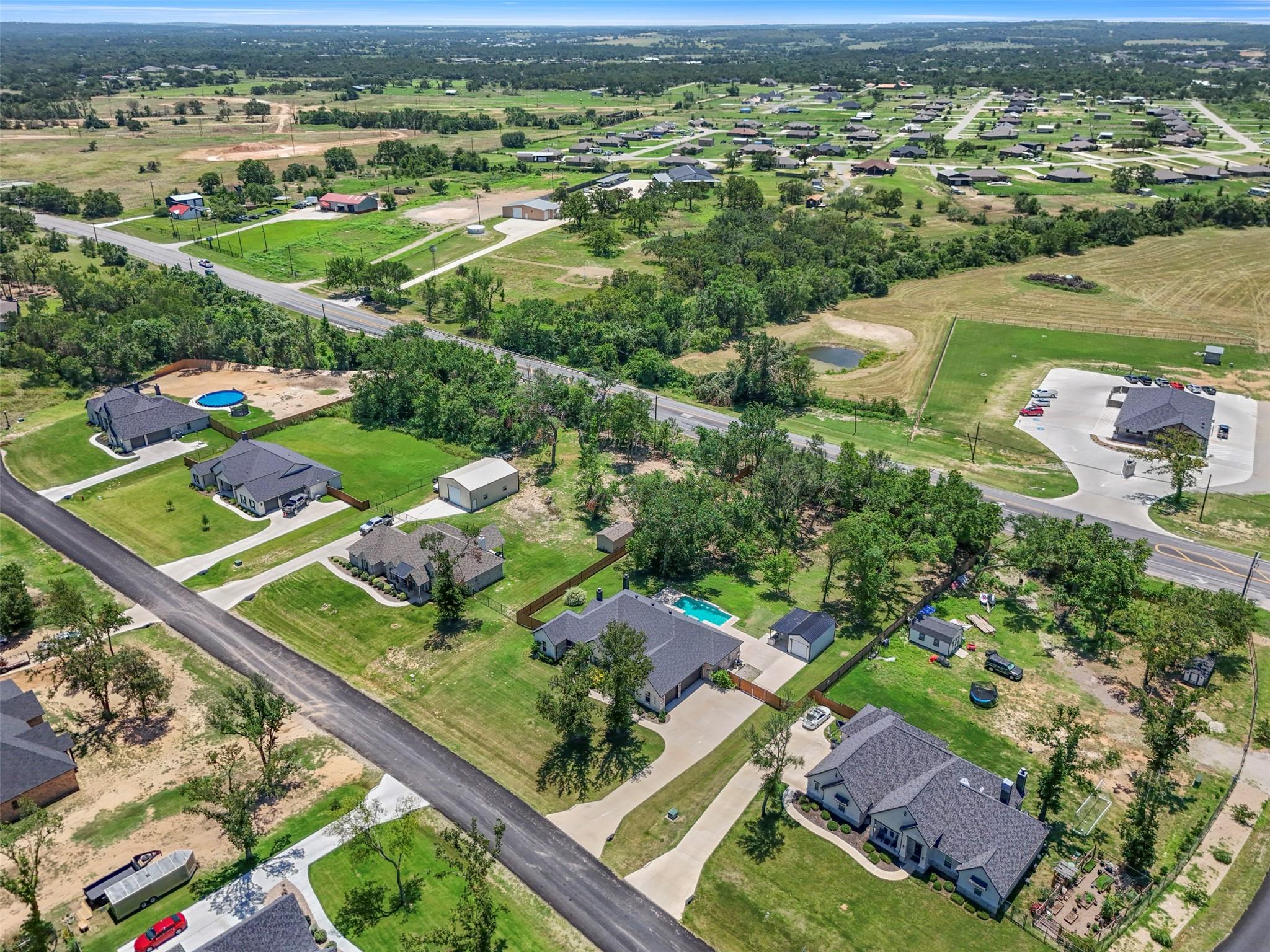 main property photo 36