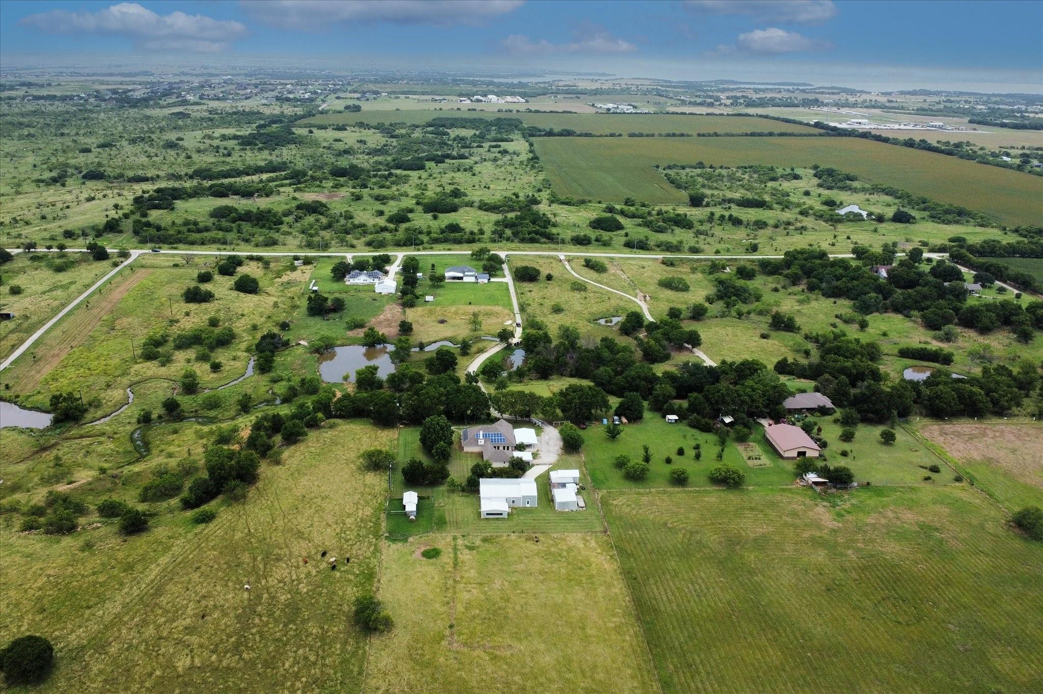 main property photo 37
