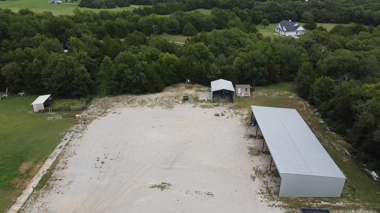 main property photo 37