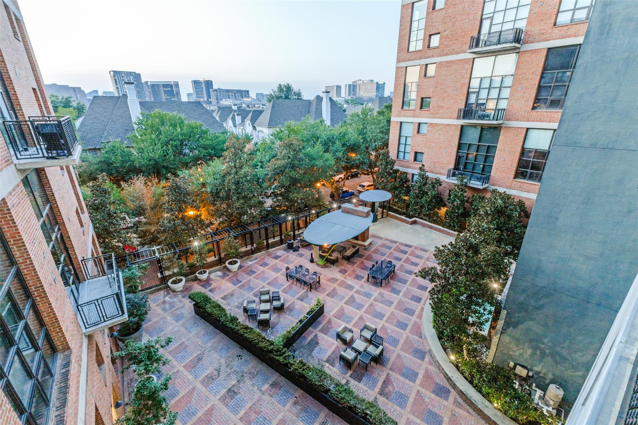 main property photo 37