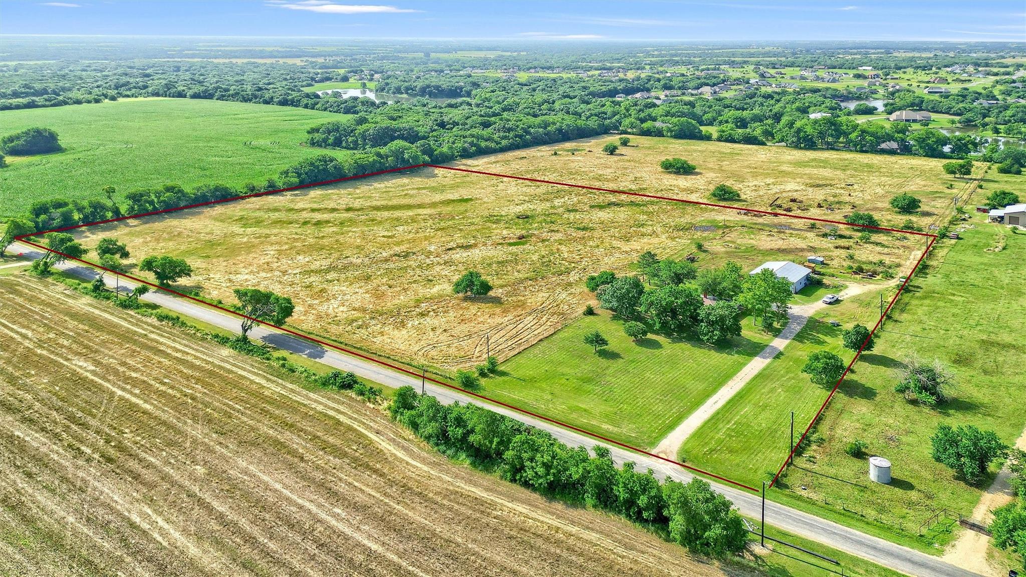 main property photo 3