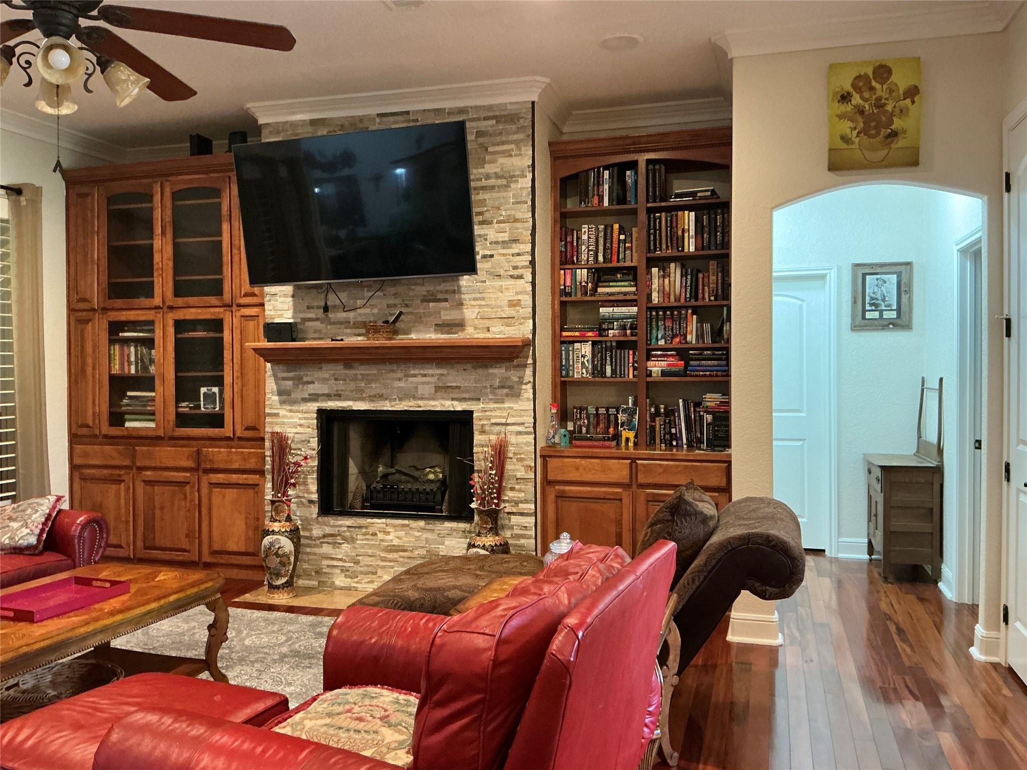 main property photo 4
